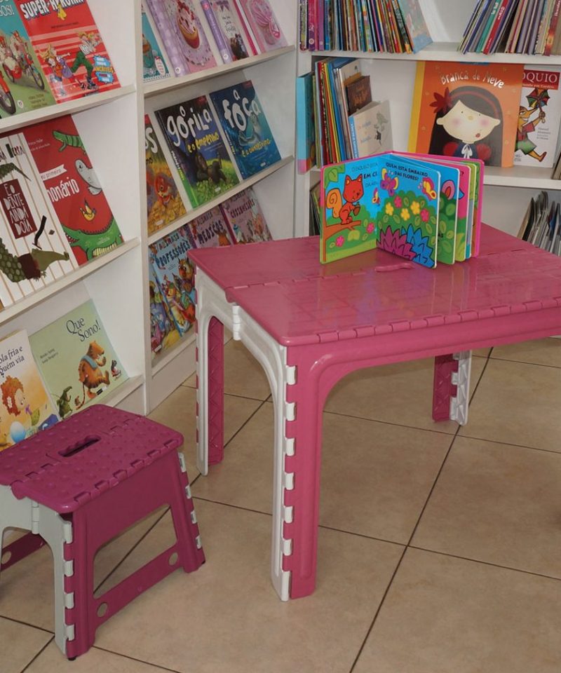 Conjunto Infantil com 4 Banquetas Dobráveis