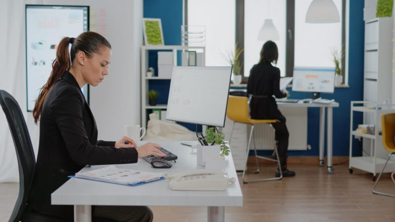 Organização no trabalho: entenda como fazer